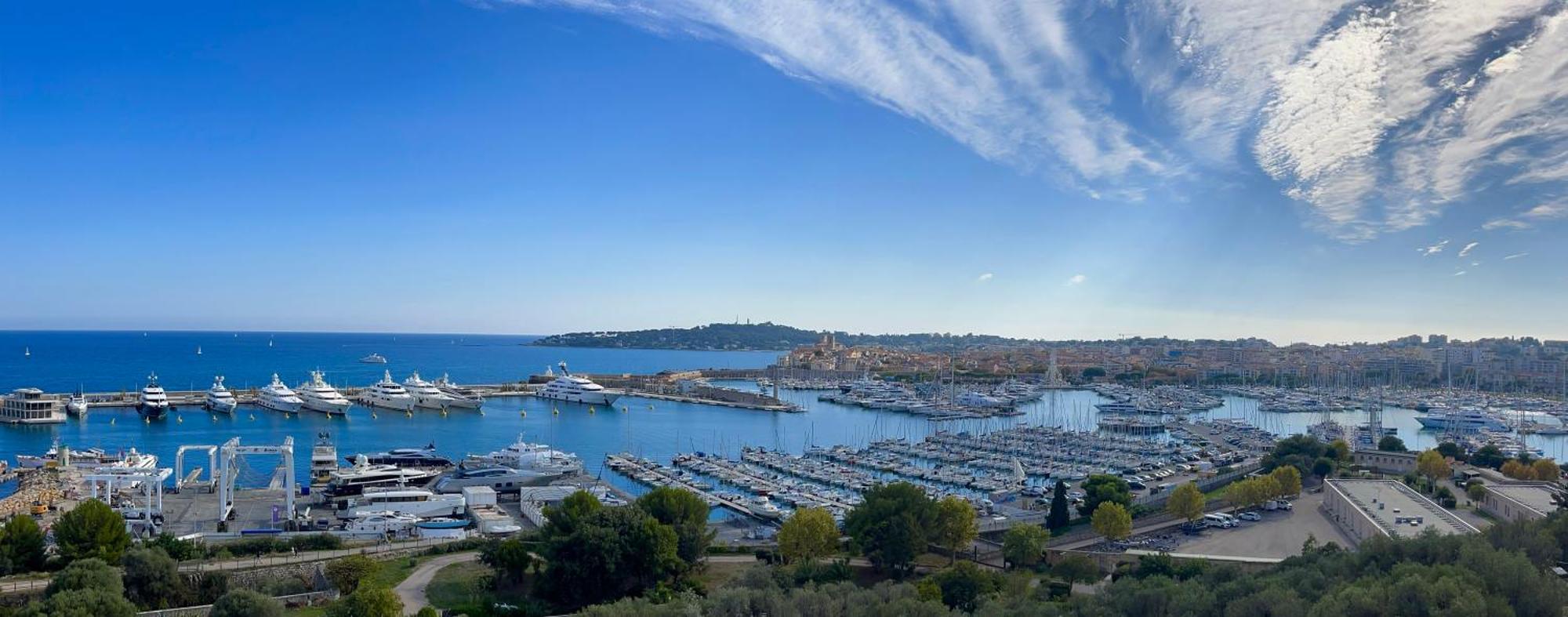 Antibes Carre D'Or Bastion Albert 1Er Vue Mer Exterior photo